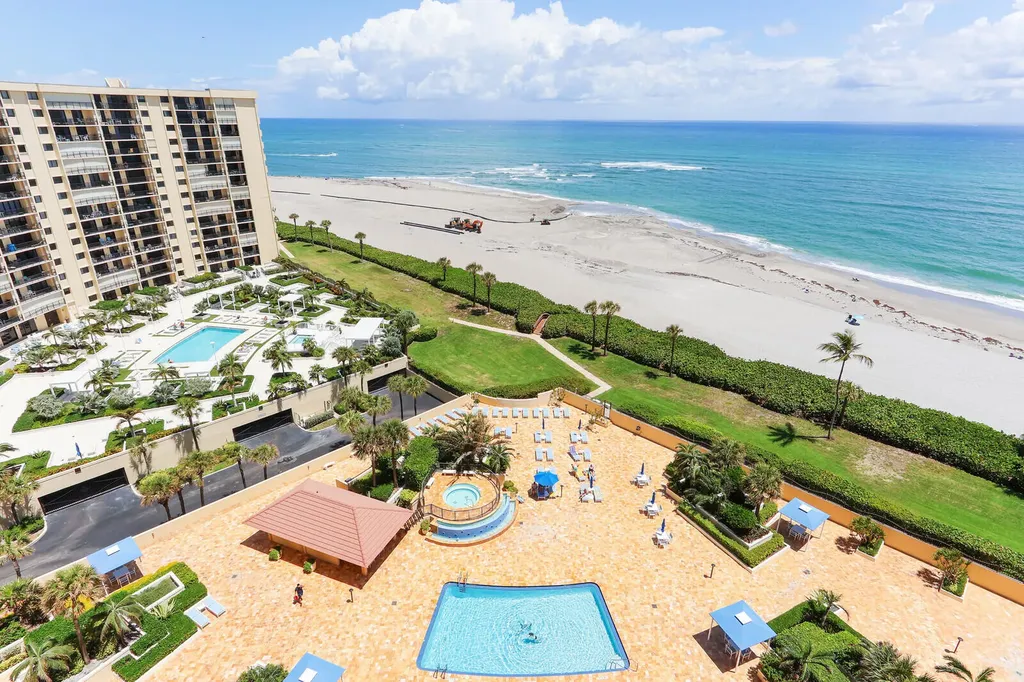 100 Ocean Trail Way Jupiter FL 33477