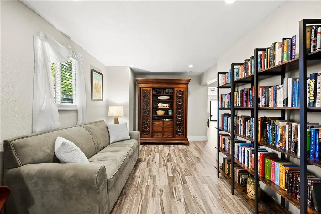 1421 NW 7th Terrace Fort Lauderdale FL 33311