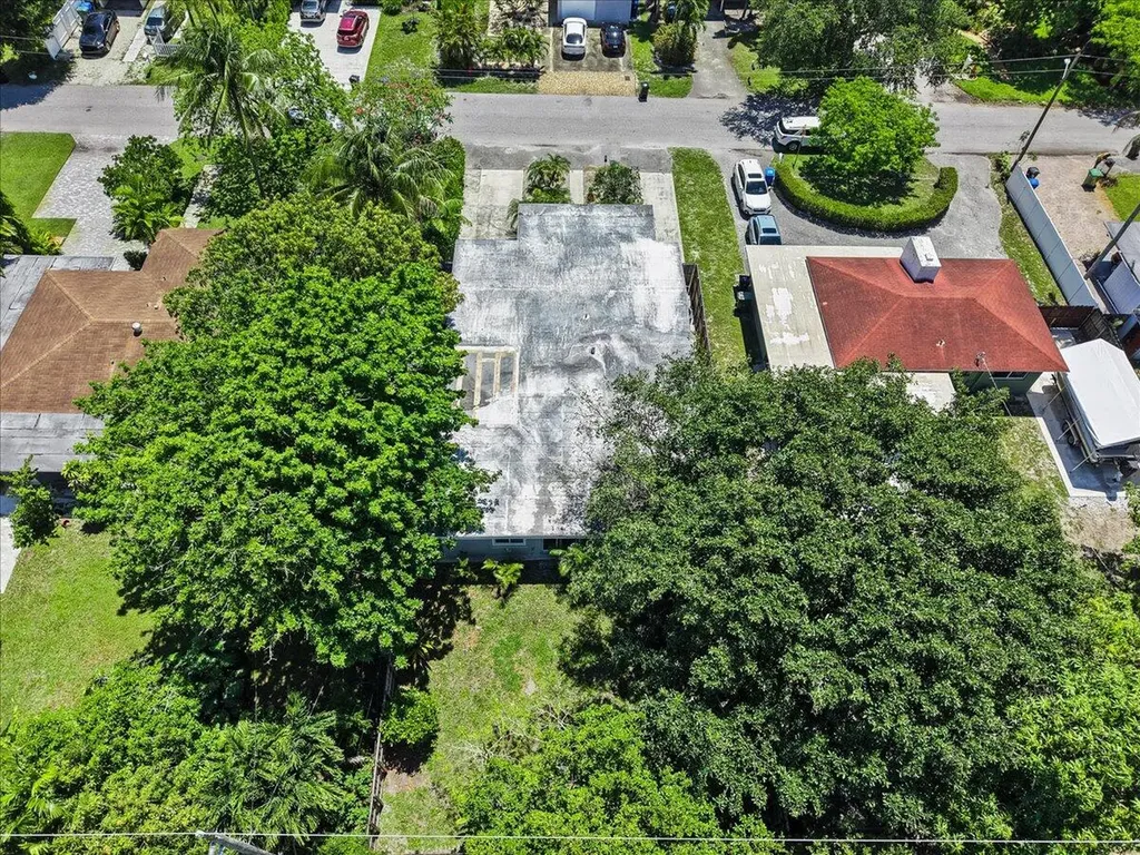 1421 NW 7th Terrace Fort Lauderdale FL 33311
