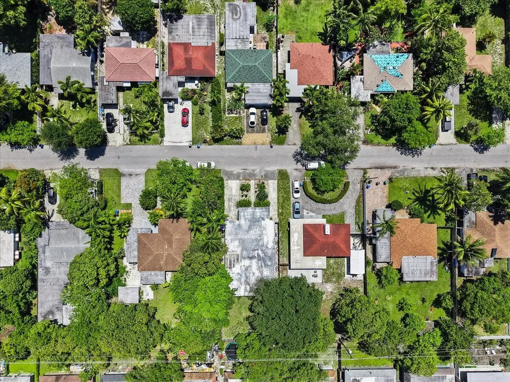 1421 NW 7th Terrace Fort Lauderdale FL 33311