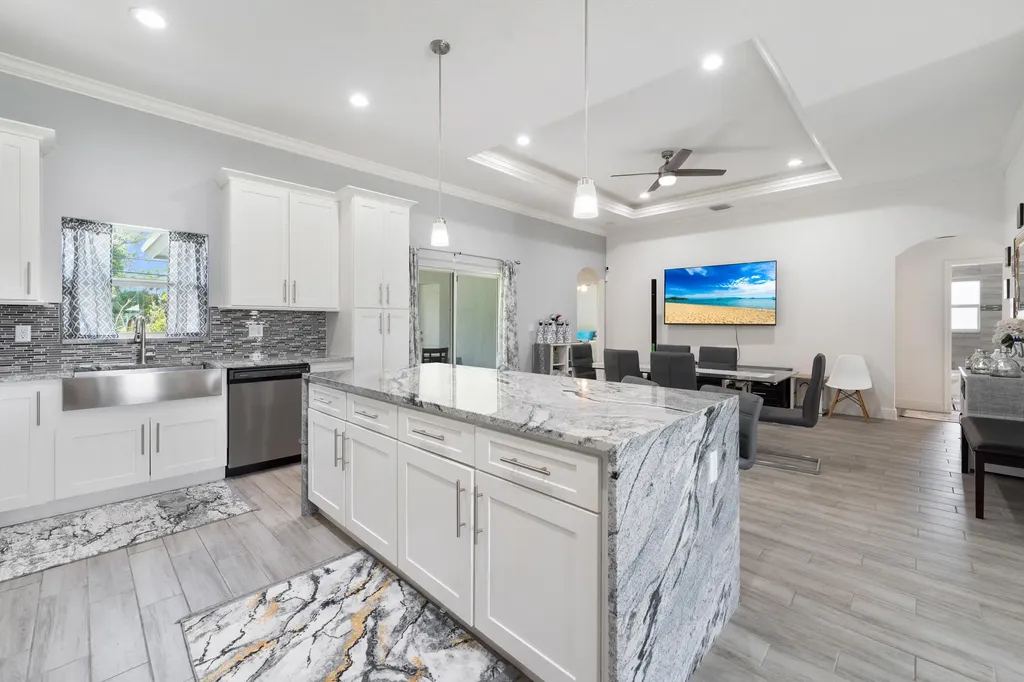 981 SW California Boulevard Port St Lucie FL 34953