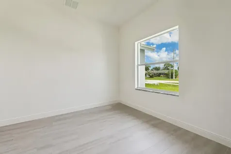 981 SW California Boulevard Port St Lucie FL 34953