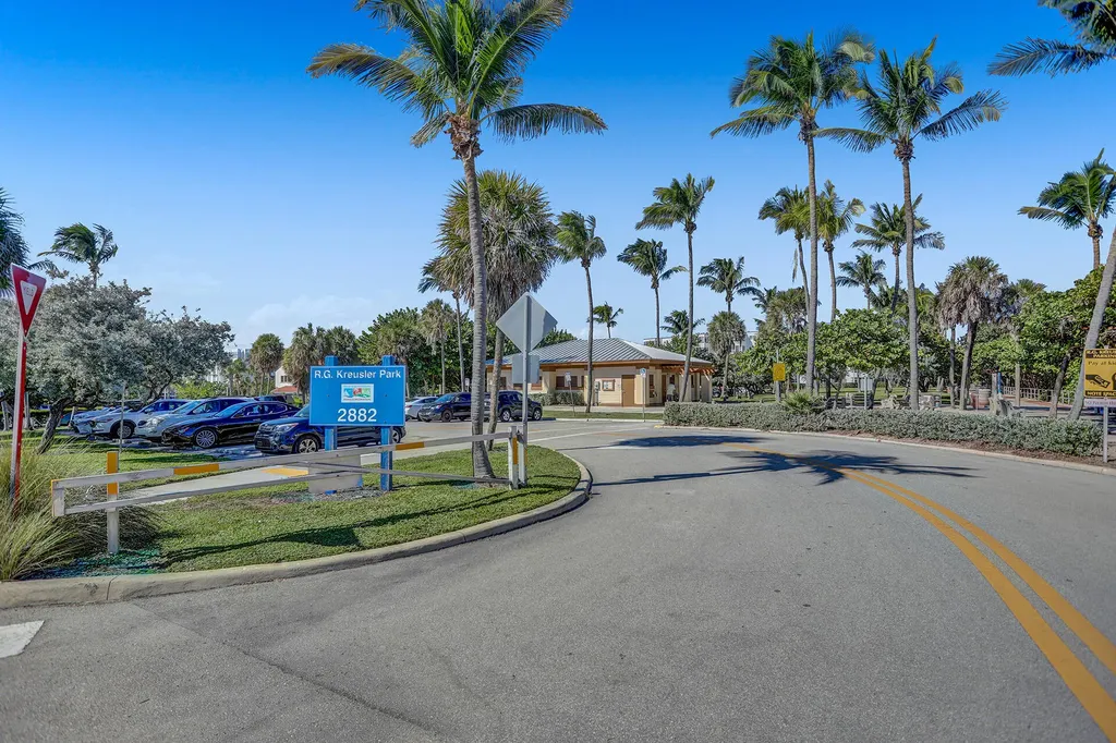 1905 Vernon Street Lake Worth Beach FL 33460