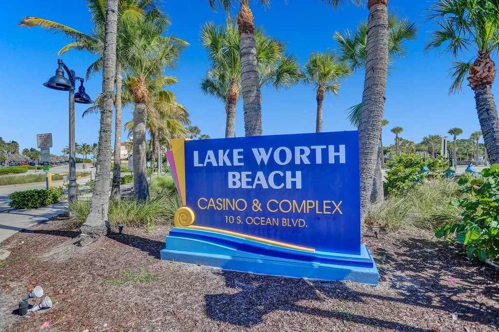 1905 Vernon Street Lake Worth Beach FL 33460