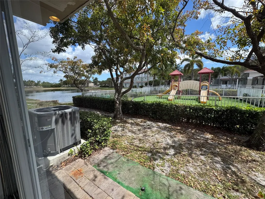 2675 SW 81st Terrace Miramar FL 33025