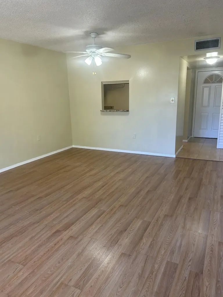 4304 NW 9th Deerfield Beach FL 33064