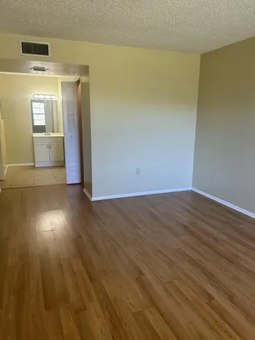 4304 NW 9th Deerfield Beach FL 33064