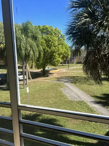 4304 NW 9th Deerfield Beach FL 33064