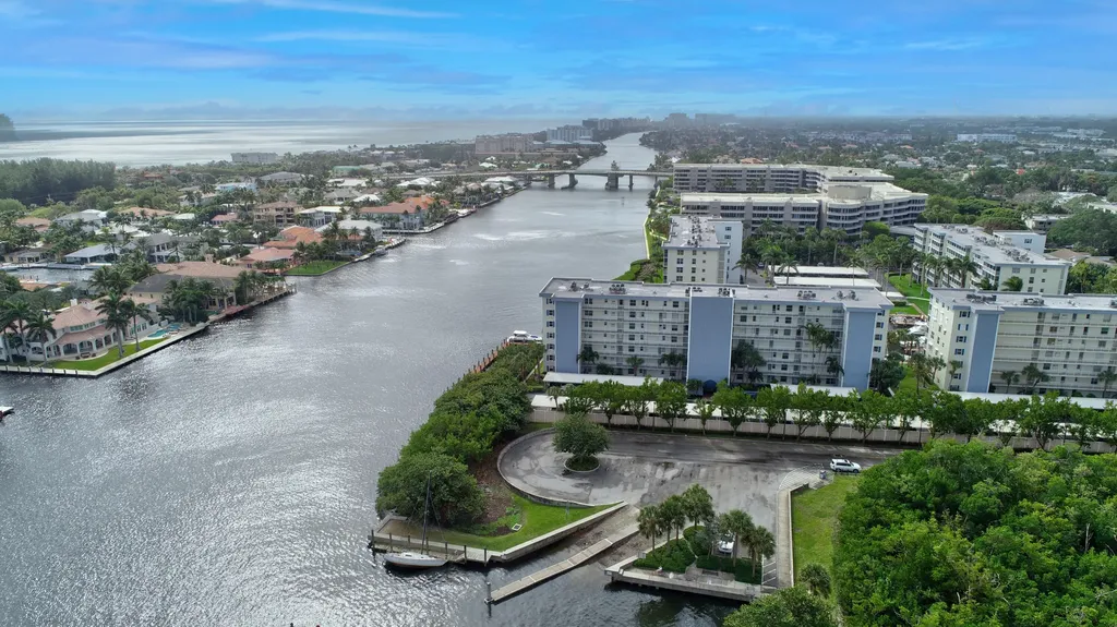 1 Harbourside Drive Delray Beach FL 33483