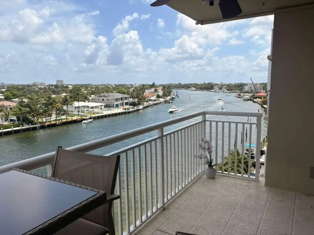 2611 N Riverside Drive Pompano Beach FL 33062