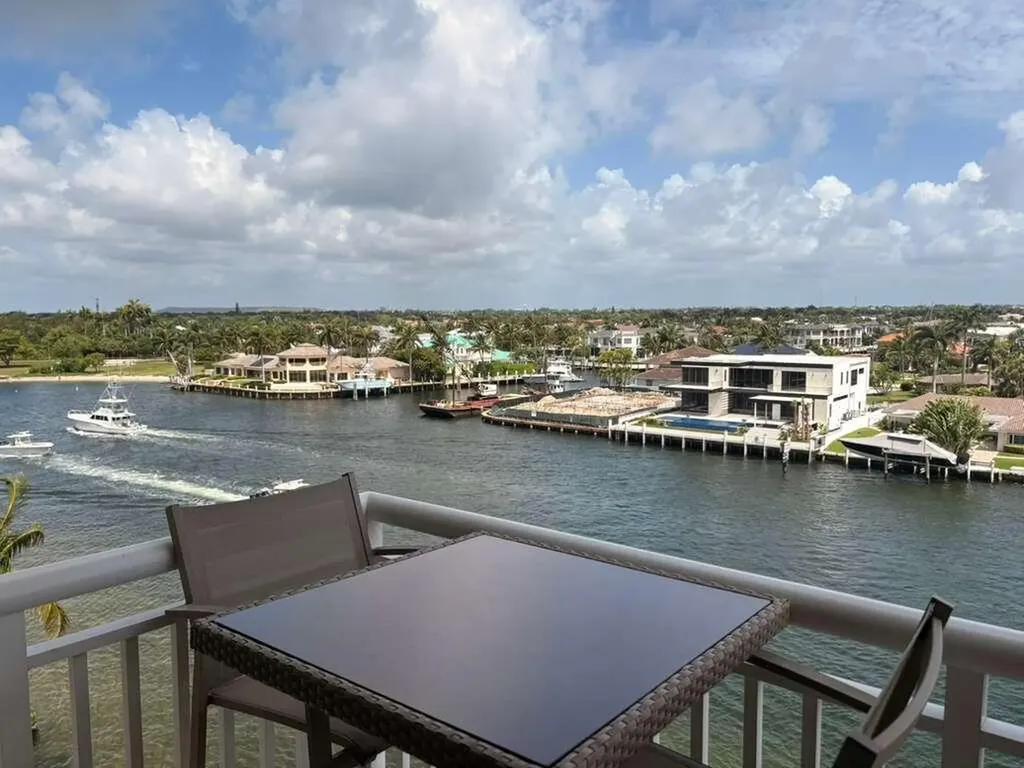 2611 N Riverside Drive Pompano Beach FL 33062