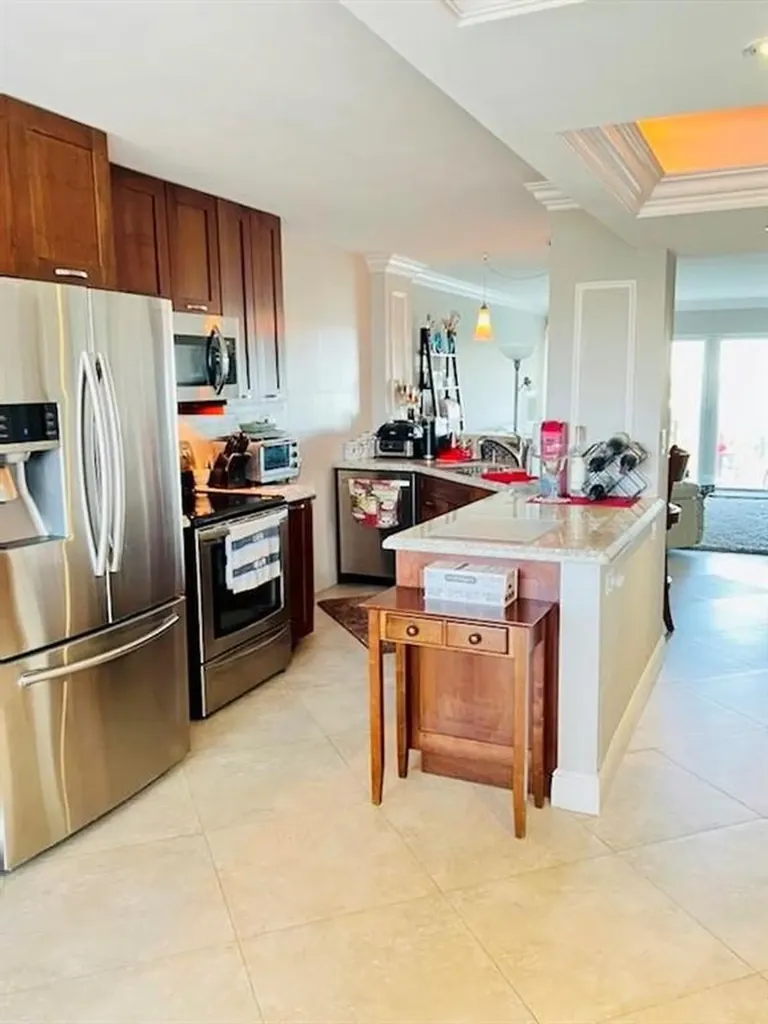 2611 N Riverside Drive Pompano Beach FL 33062