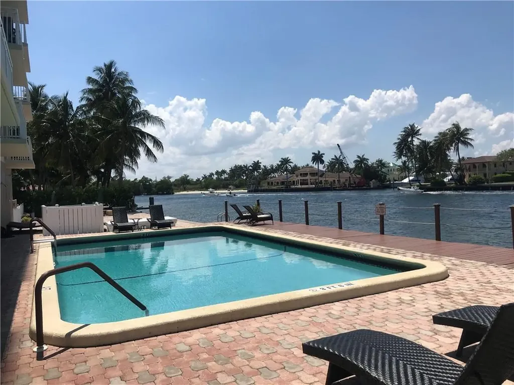 2611 N Riverside Drive Pompano Beach FL 33062