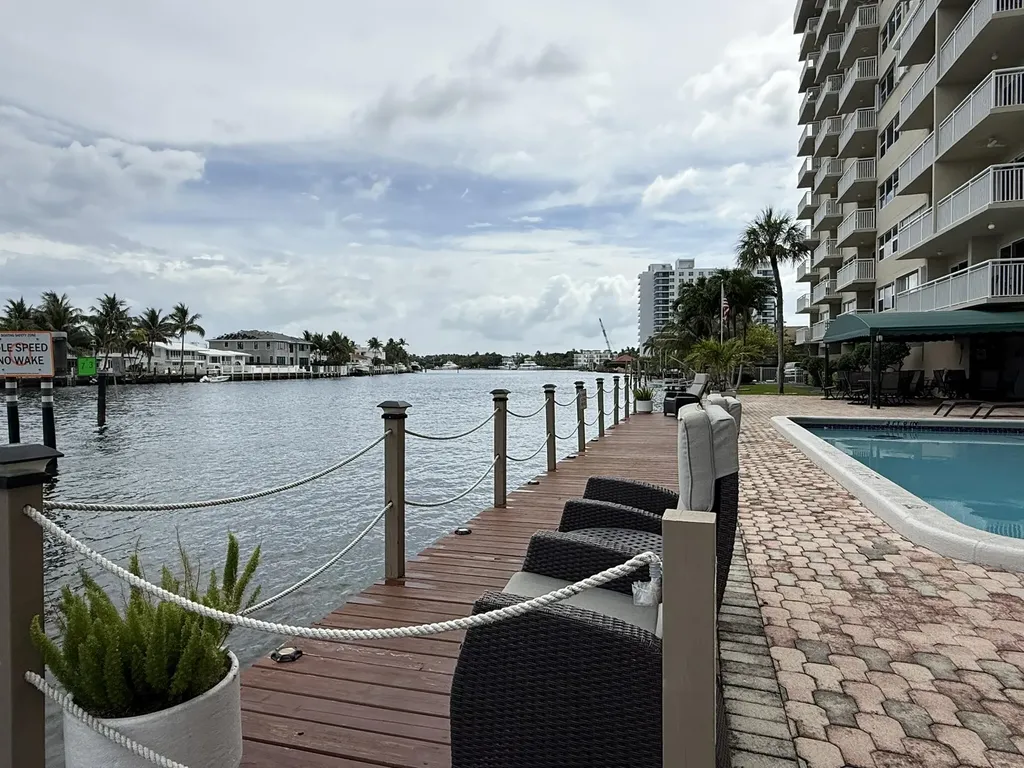 2611 N Riverside Drive Pompano Beach FL 33062
