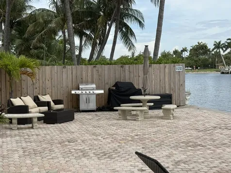 2611 N Riverside Drive Pompano Beach FL 33062