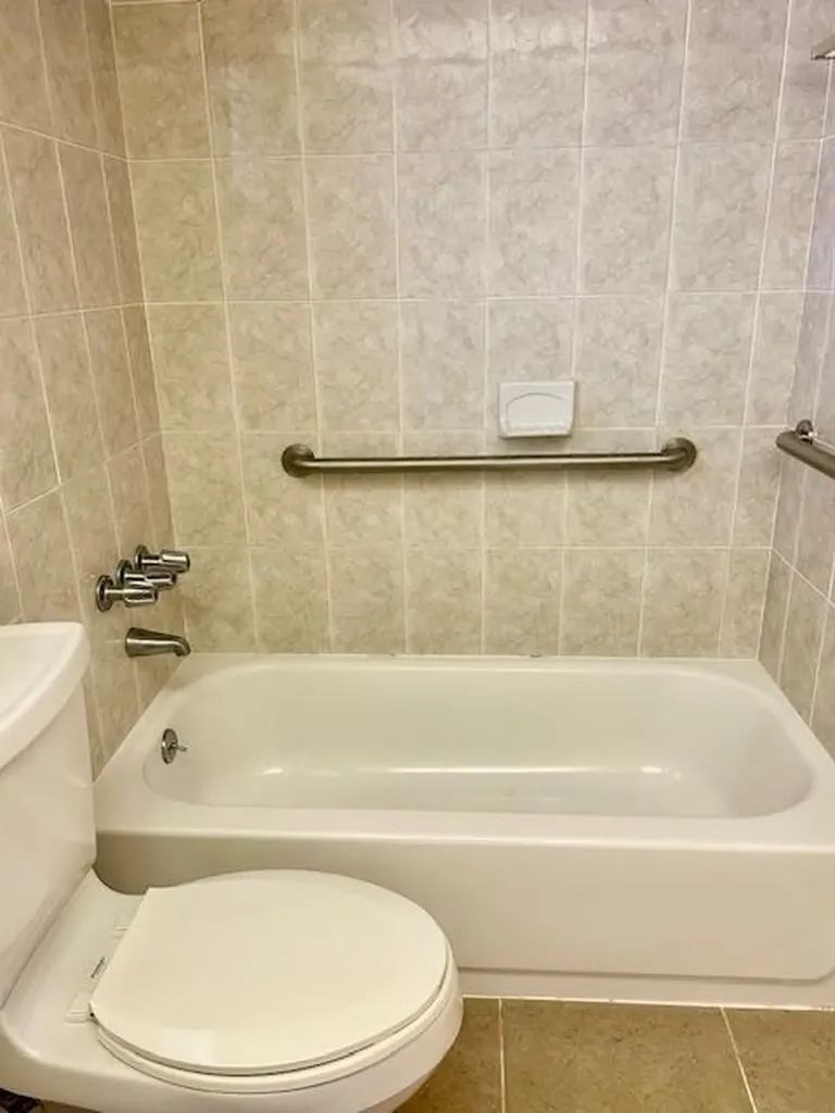7960 Sunrise Lakes Drive N Sunrise FL 33322