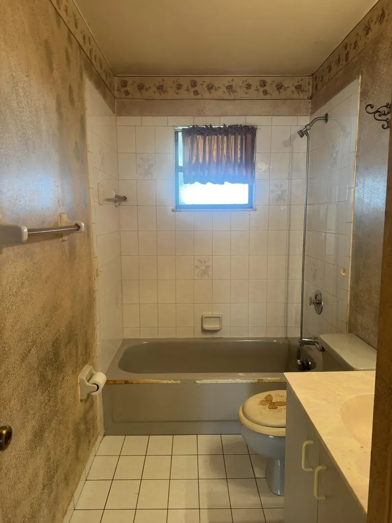 1962 SW Capeador Street Port St Lucie FL 34953