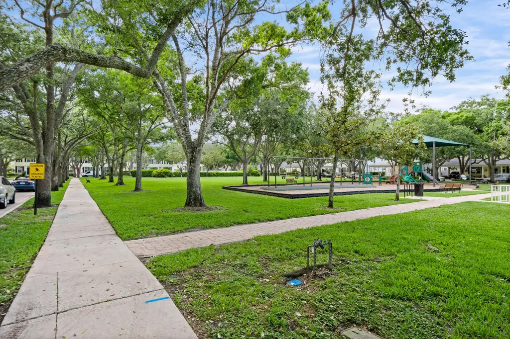 246 Iris Drive Jupiter FL 33458