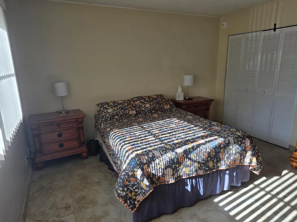 808 SE 7th Street Deerfield Beach FL 33441