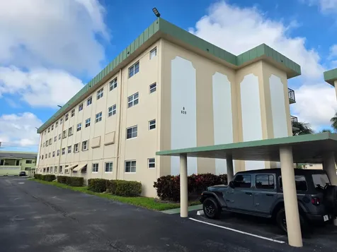 808 SE 7th Street Deerfield Beach FL 33441