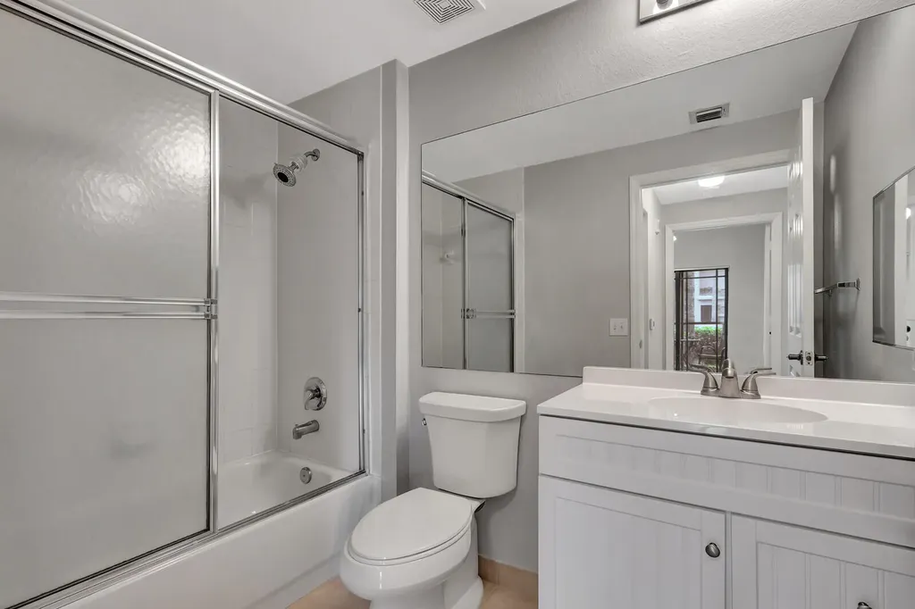 2804 Sarento Place Palm Beach Gardens FL 33410
