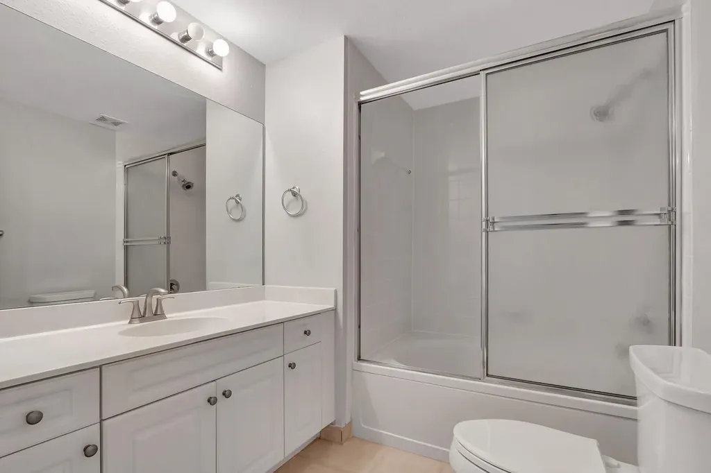 2804 Sarento Place Palm Beach Gardens FL 33410