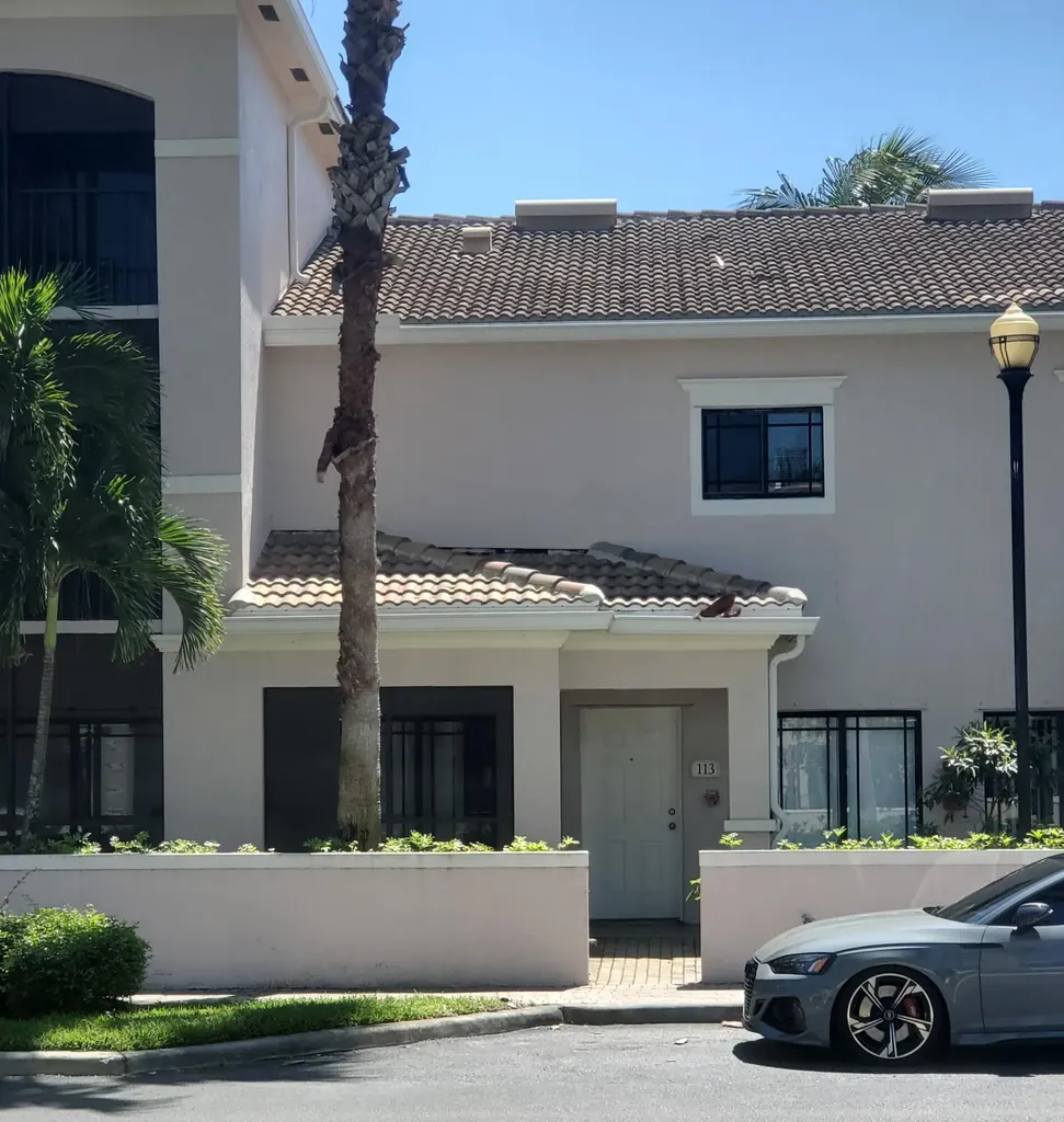 2804 Sarento Place Palm Beach Gardens FL 33410