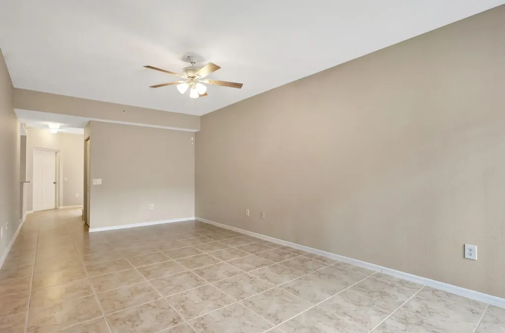 2804 Sarento Place Palm Beach Gardens FL 33410