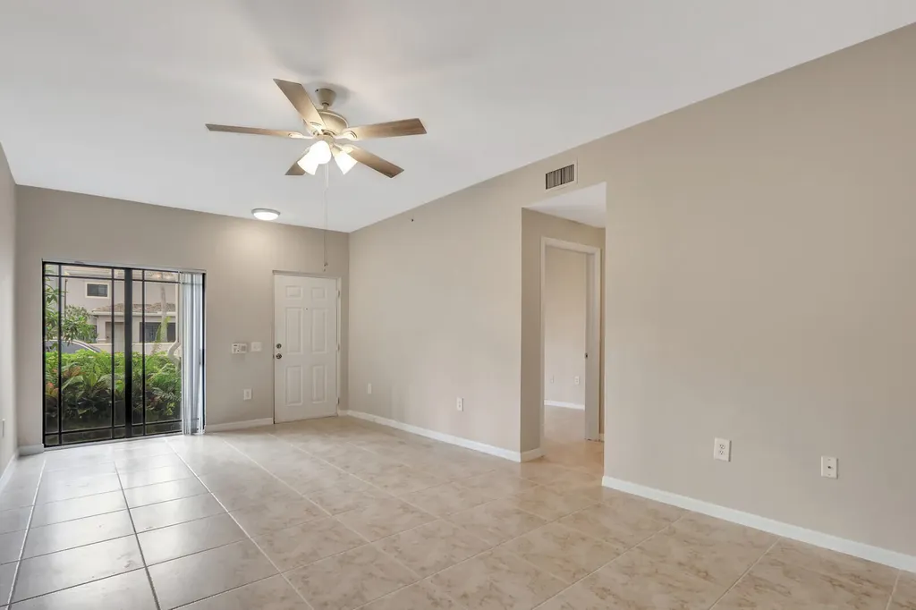 2804 Sarento Place Palm Beach Gardens FL 33410