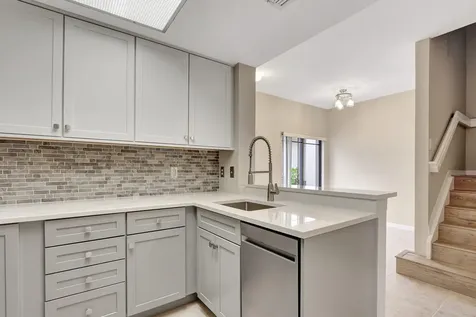 2804 Sarento Place Palm Beach Gardens FL 33410