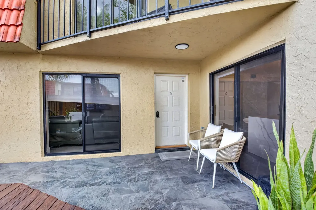 8385 Trent Court Boca Raton FL 33433