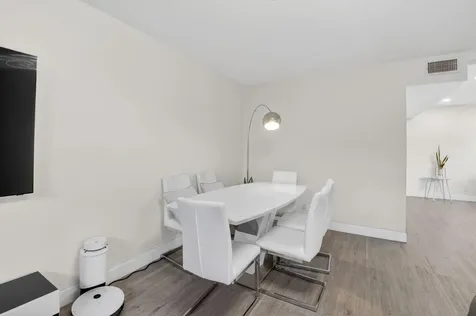 8385 Trent Court Boca Raton FL 33433