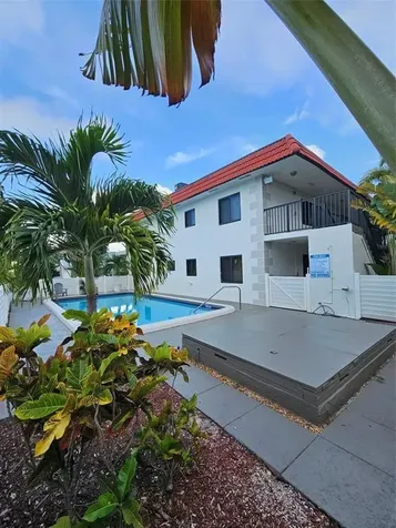 2201 NE 36th Street Lighthouse Point FL 33064