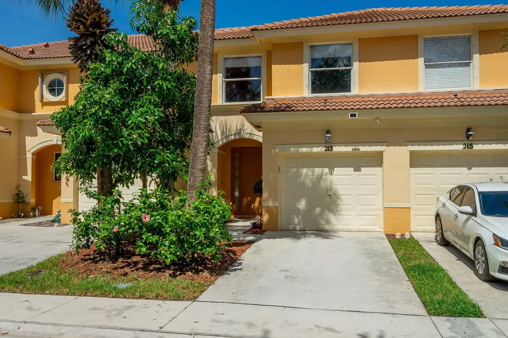 213 River Bluff Lane Royal Palm Beach FL 33411