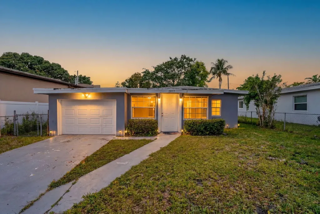 2917 NW 7th Court Fort Lauderdale FL 33311
