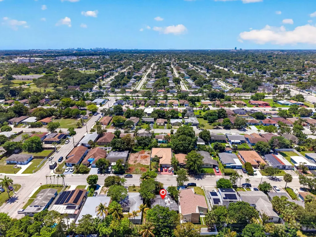 2917 NW 7th Court Fort Lauderdale FL 33311