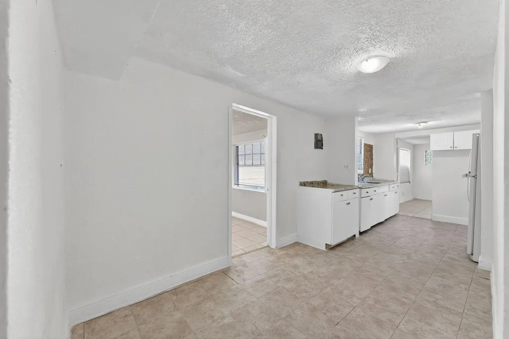 2917 NW 7th Court Fort Lauderdale FL 33311