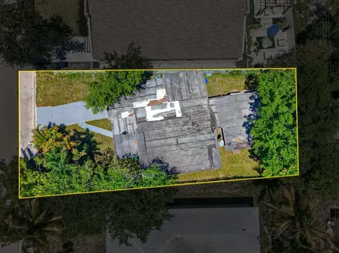 2917 NW 7th Court Fort Lauderdale FL 33311