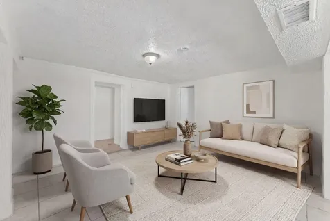 2917 NW 7th Court Fort Lauderdale FL 33311
