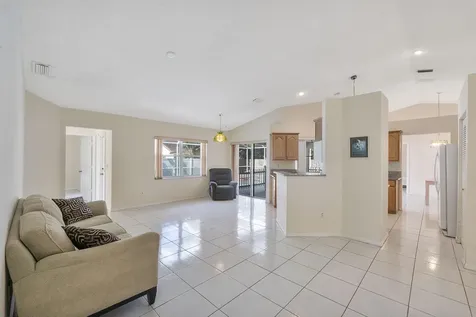 7484 NW 21st Street Margate FL 33063