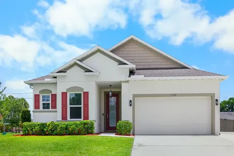 1502 SW Kosnar Avenue Port St Lucie FL 34953