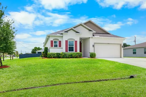 1502 SW Kosnar Avenue Port St Lucie FL 34953
