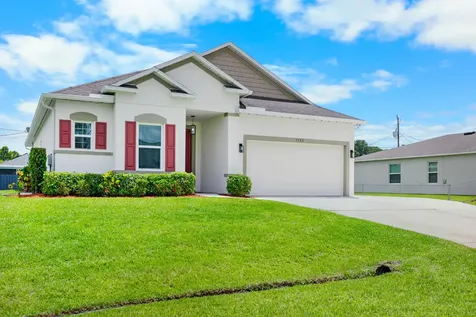 1502 SW Kosnar Avenue Port St Lucie FL 34953