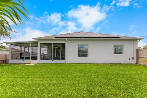 1502 SW Kosnar Avenue Port St Lucie FL 34953