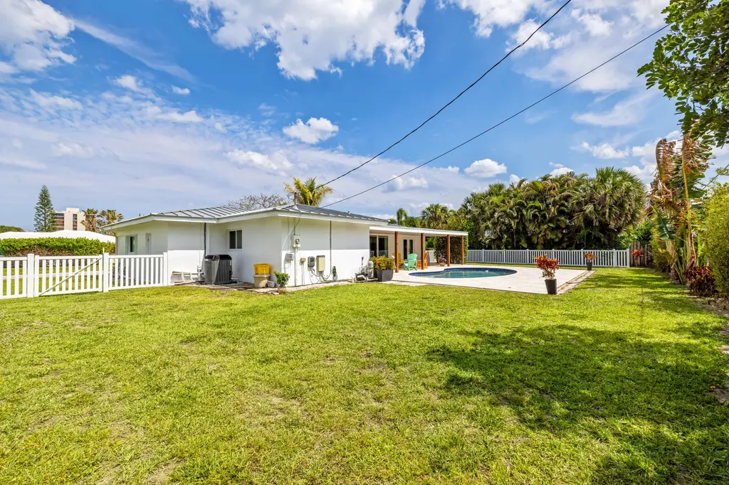 461 Apollo Drive Juno Beach FL 33408