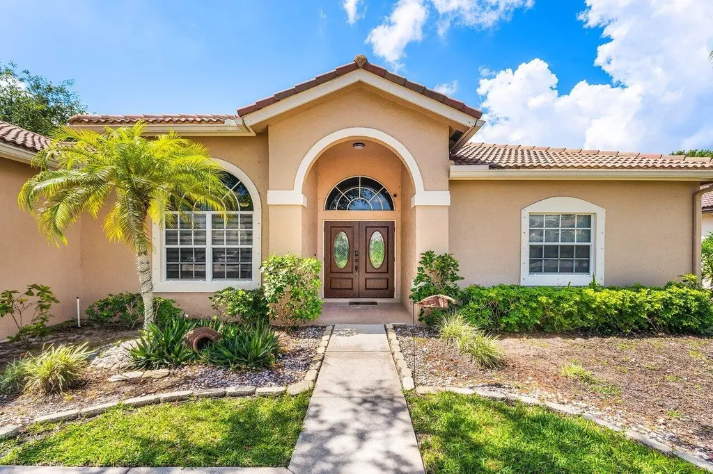 11302 Edgewater Circle Wellington FL 33414