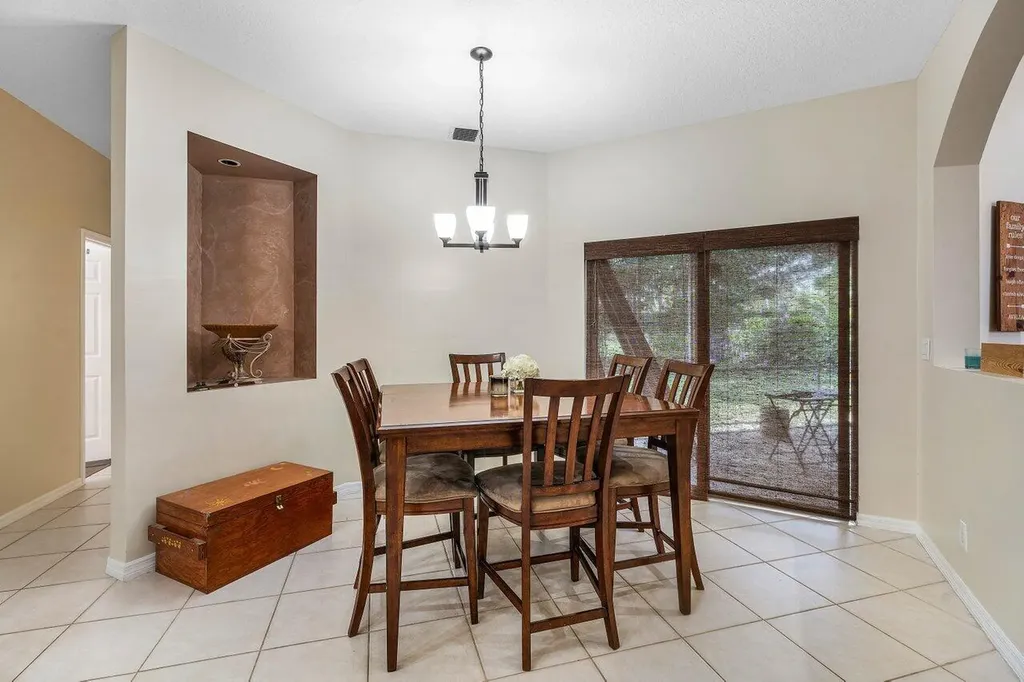 11302 Edgewater Circle Wellington FL 33414