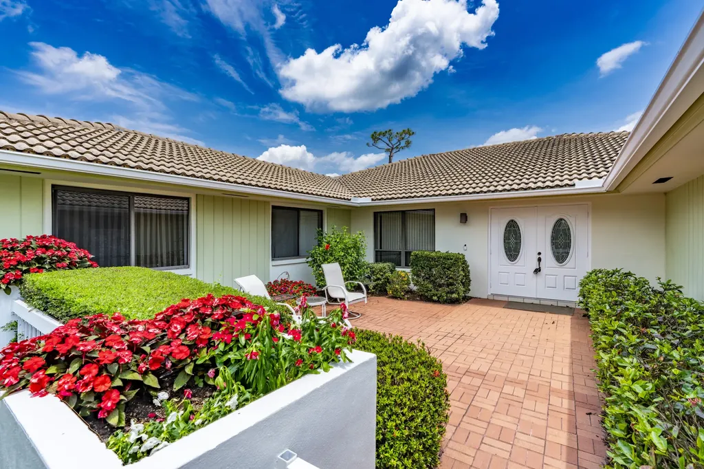 1543 SW Troon Circle Palm City FL 34990