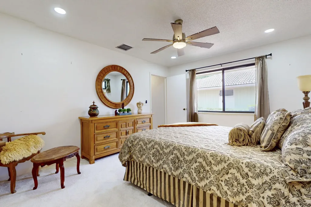 1543 SW Troon Circle Palm City FL 34990