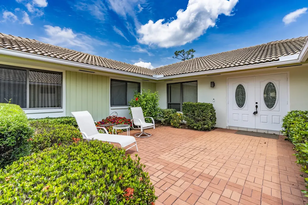 1543 SW Troon Circle Palm City FL 34990